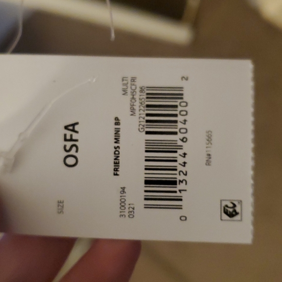 Adorable Friends tv show mini purse/backpack - Picture 5 of 5